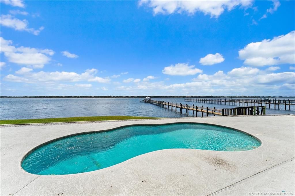 2318 NW Bay Colony Court, Stuart, FL 34994 Photo