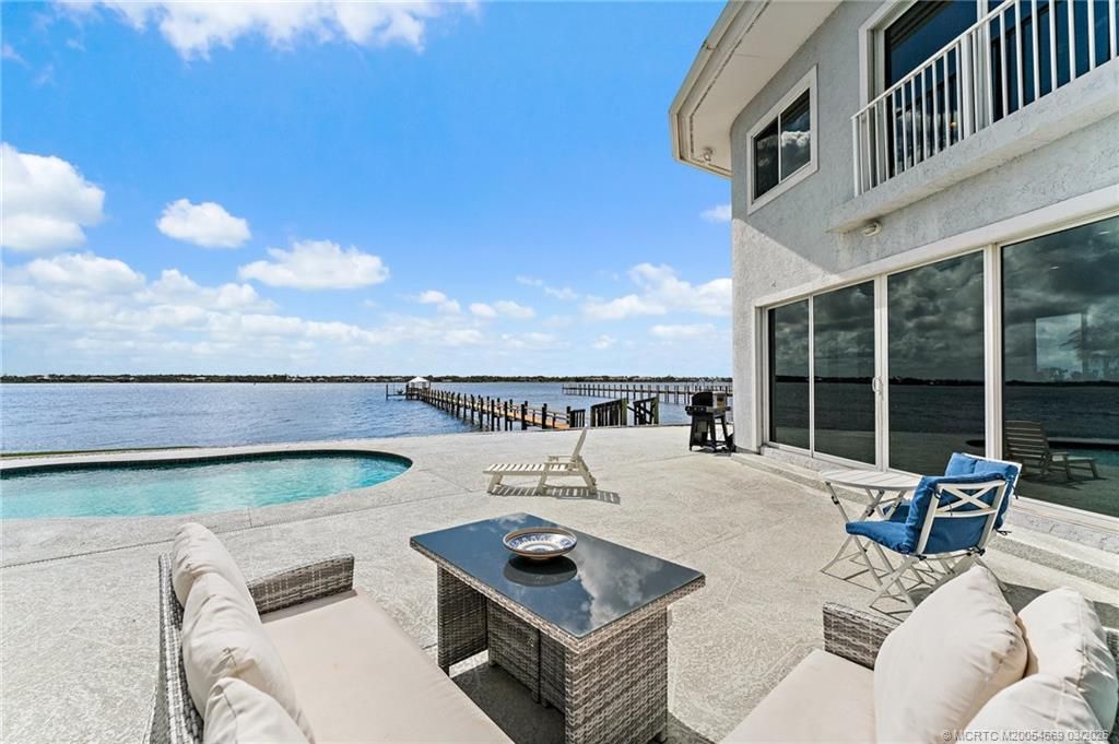 2318 NW Bay Colony Court, Stuart, FL 34994 Photo