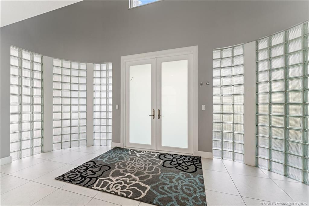 2318 NW Bay Colony Court, Stuart, FL 34994 Photo