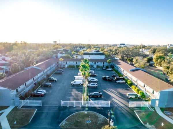 11312 N 52ND STREET, Unit B17, TAMPA, FL 33617