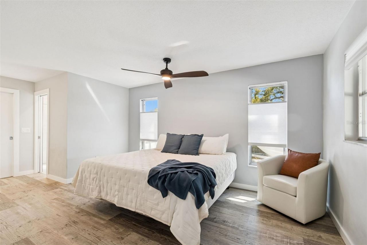 6695 Canton Street S, Saint Petersburg, FL 33712 Photo