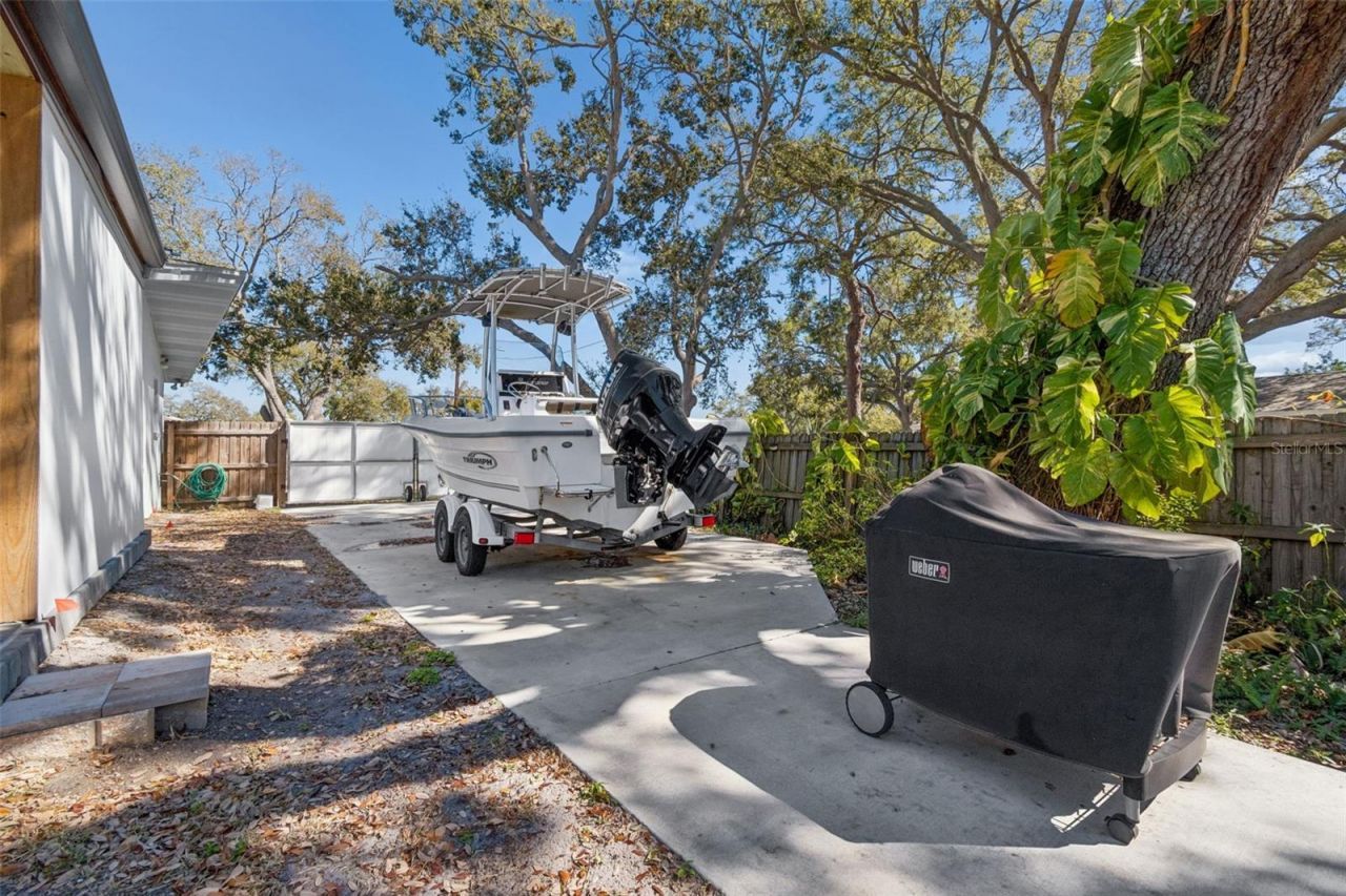 6695 Canton Street S, Saint Petersburg, FL 33712 Photo