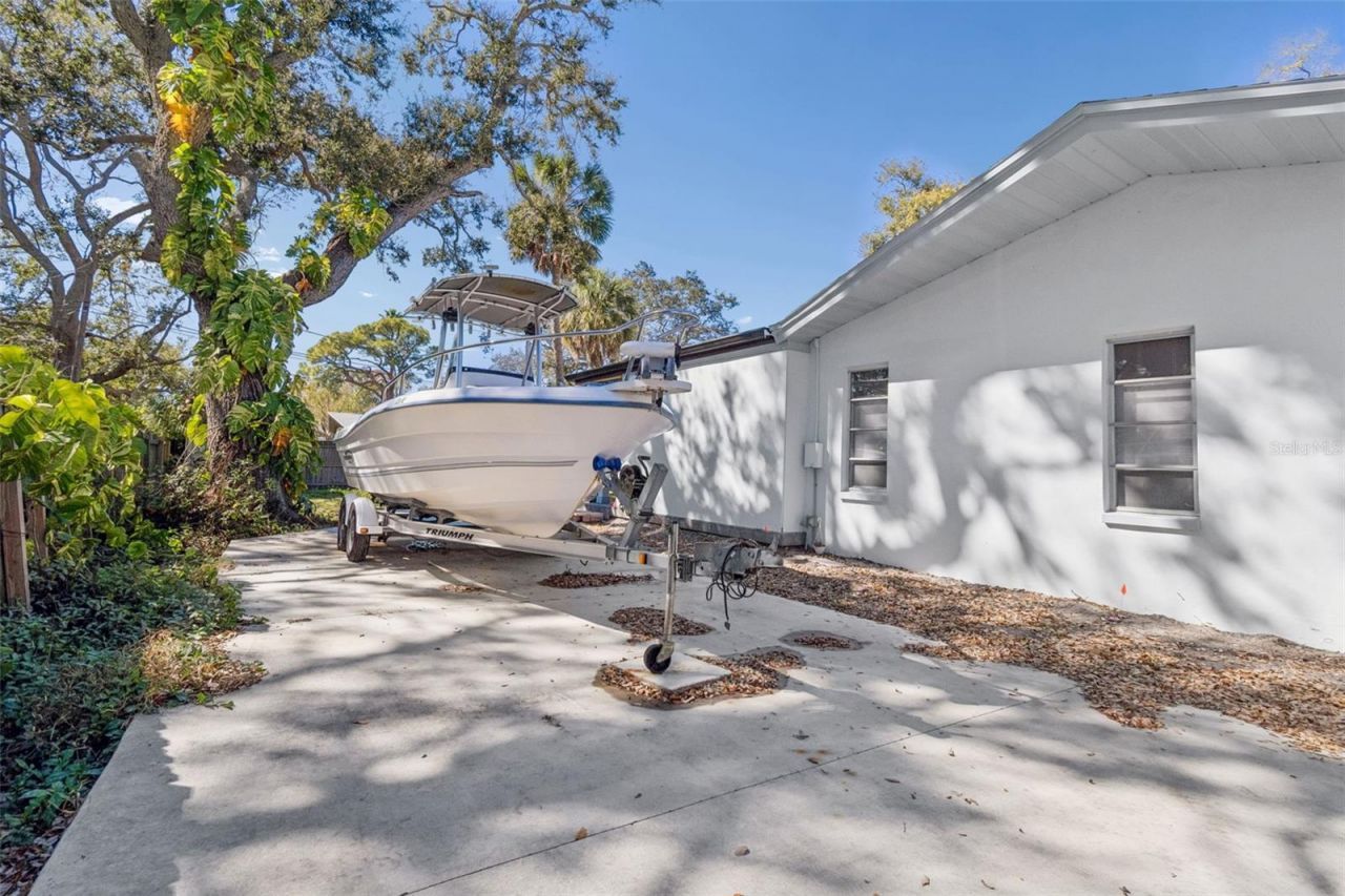 6695 Canton Street S, Saint Petersburg, FL 33712 Photo