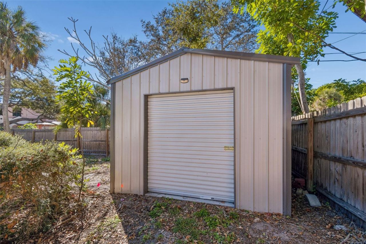 6695 Canton Street S, Saint Petersburg, FL 33712 Photo