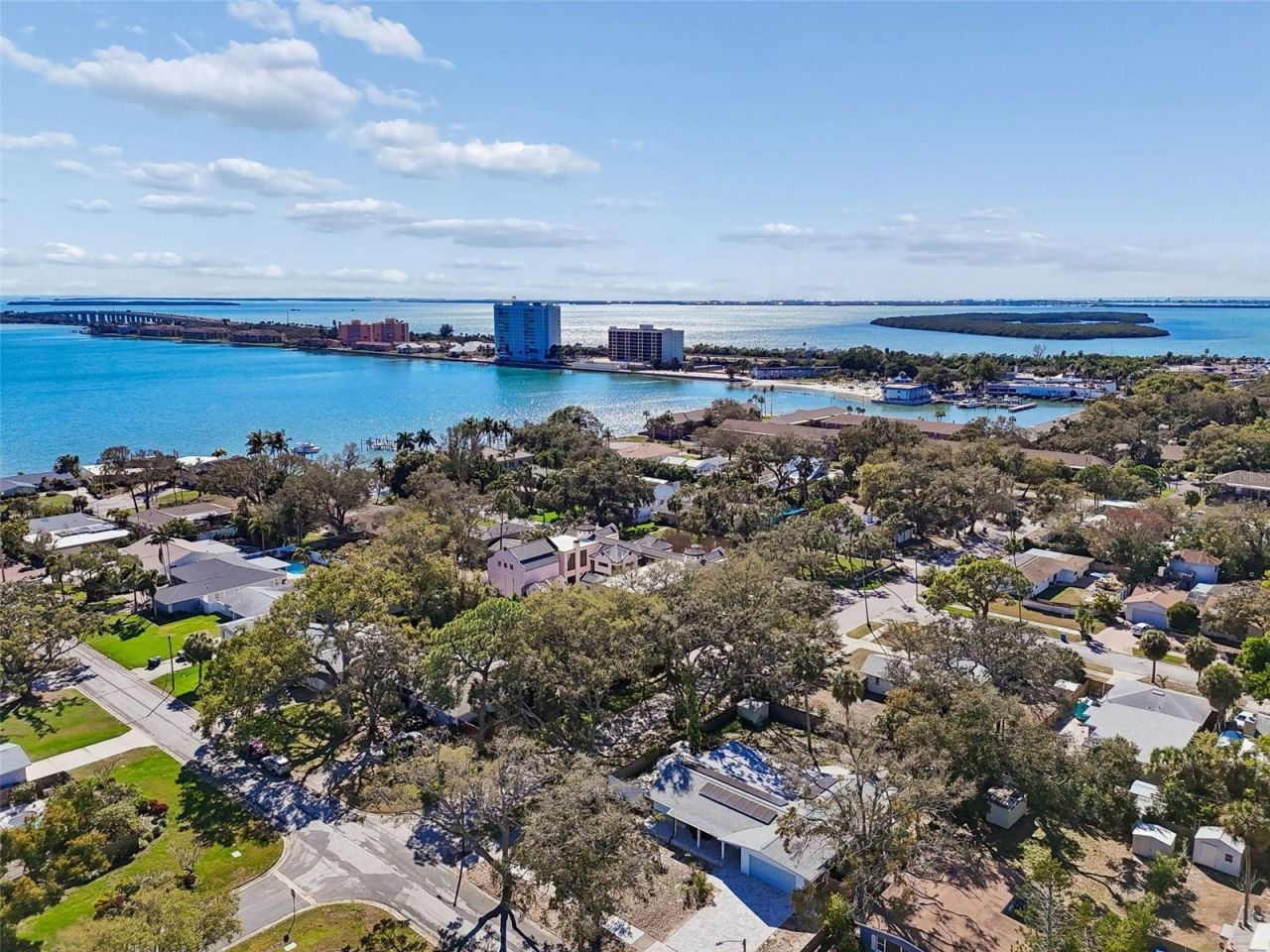 6695 Canton Street S, Saint Petersburg, FL 33712 Photo