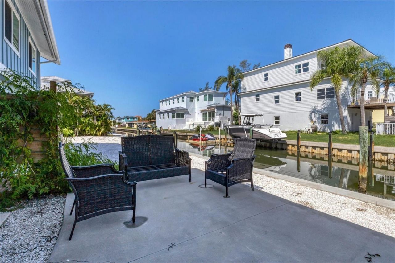 825 Tarawitt Drive, Longboat Key, FL 34228 Photo