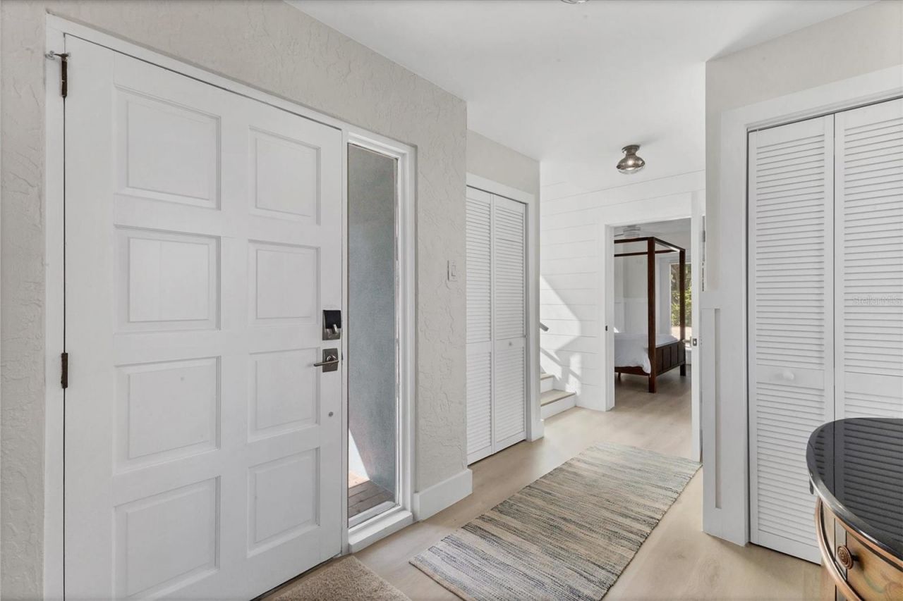 825 Tarawitt Drive, Longboat Key, FL 34228 Photo