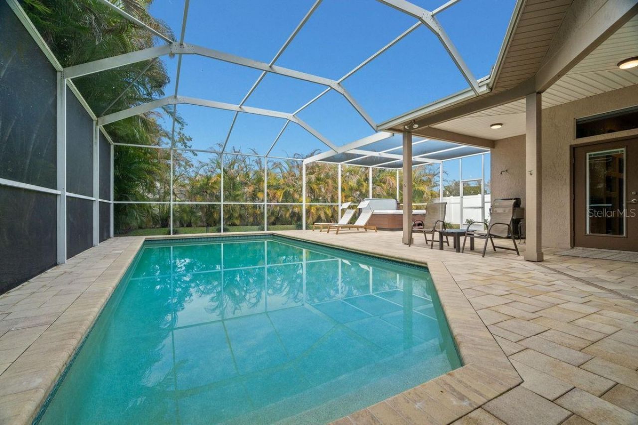 2822 Gloria Court, Clearwater, FL 33761 Photo