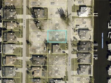 706 NW 38TH AVENUE , CAPE CORAL, FL 33993