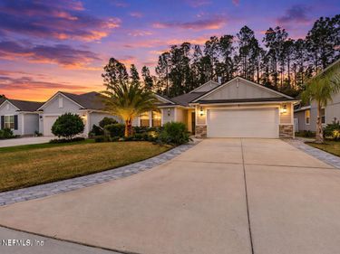 219 GLASGOW Drive, St. Johns, FL 32259