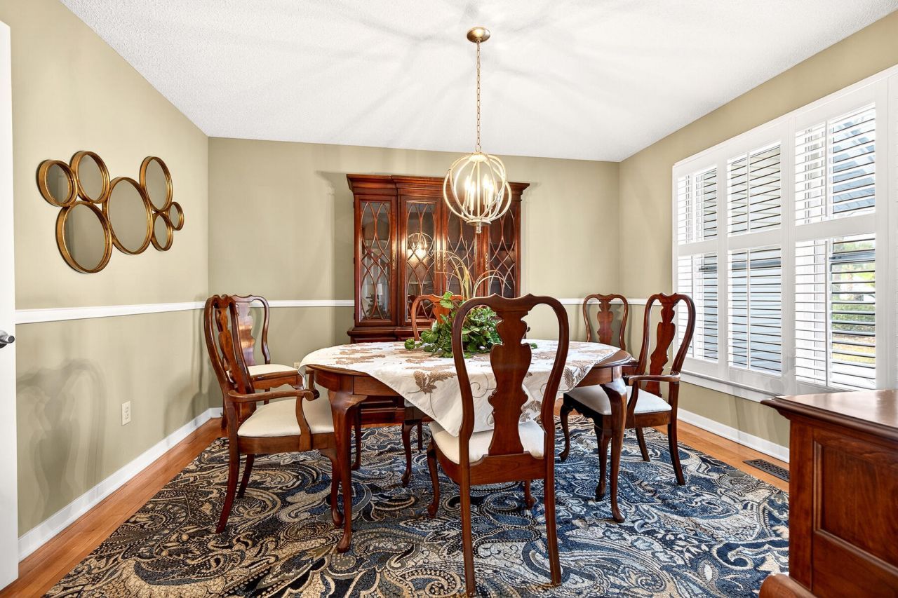 104 Glasgow Circle Photo 20