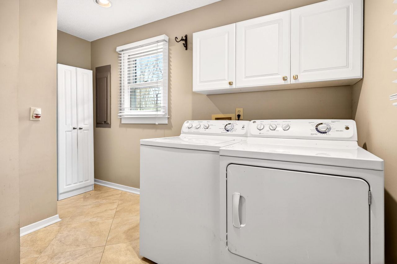 104 Glasgow Circle Photo 27