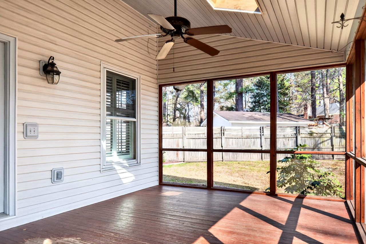 104 Glasgow Circle Photo 53