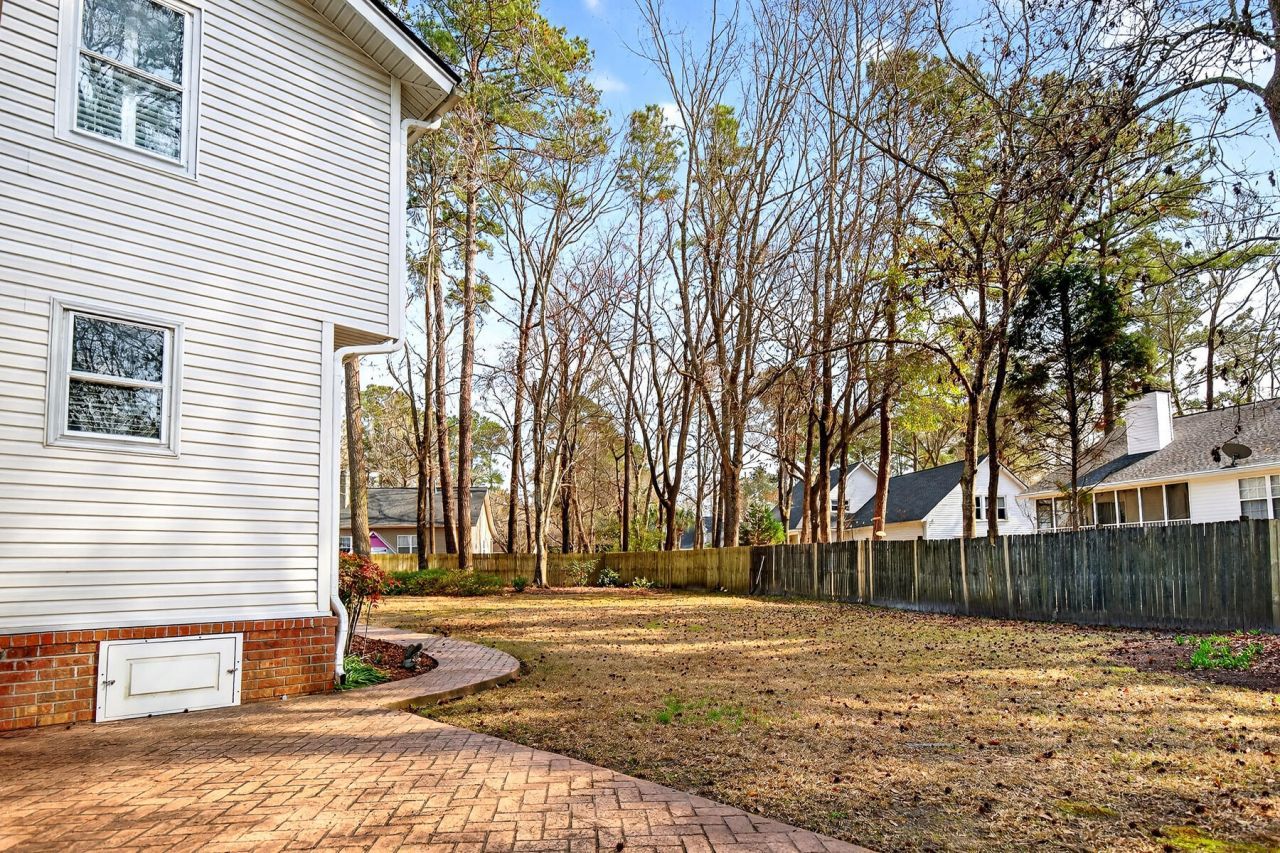 104 Glasgow Circle Photo 59