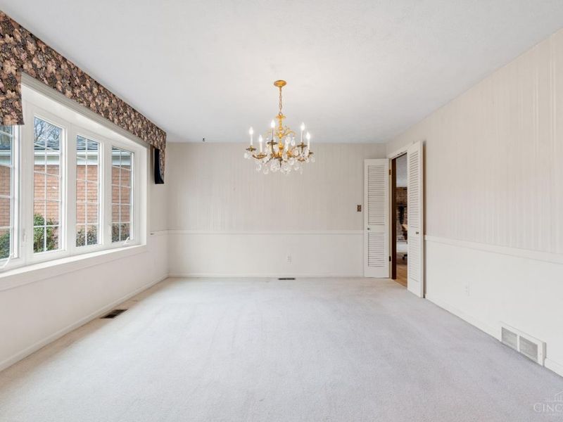 432 Greensboro Drive, Washington Township, OH 45459 Photo 12