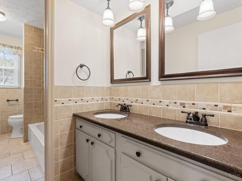 432 Greensboro Drive, Washington Township, OH 45459 Photo 31