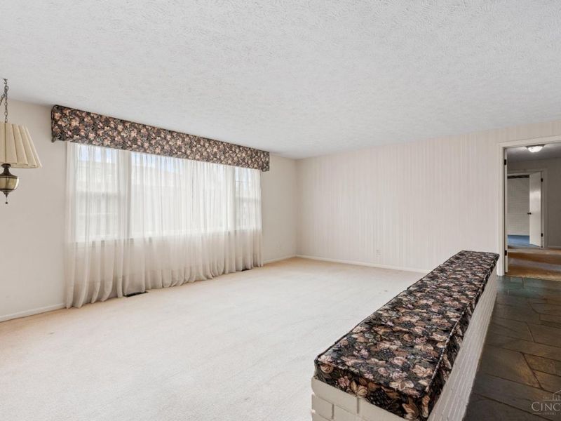 432 Greensboro Drive, Washington Township, OH 45459 Photo 9