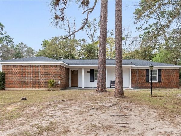 6158 St Gallen Avenue N, Mobile, AL 36608