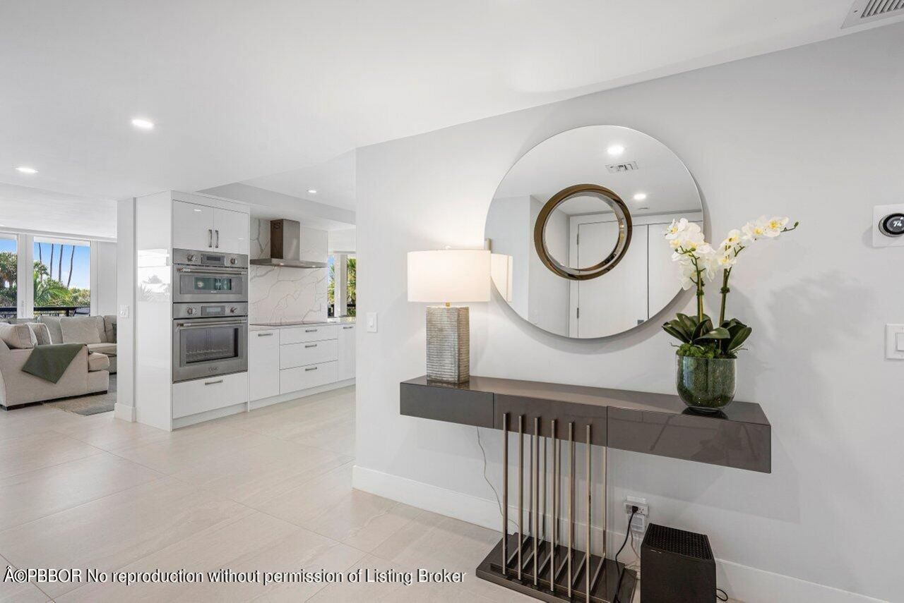 3140 S Ocean Boulevard, Unit 201N, Palm Beach, FL 33480 Photo
