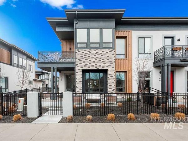 374 E Presidio Ln, Eagle, ID 83616