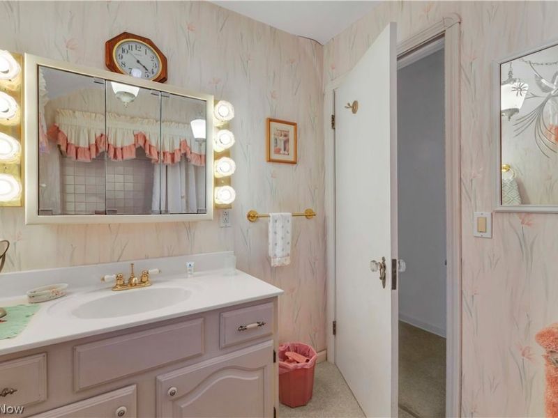 3971 Wooster Road, Fairview Park, OH 44126 Photo 18