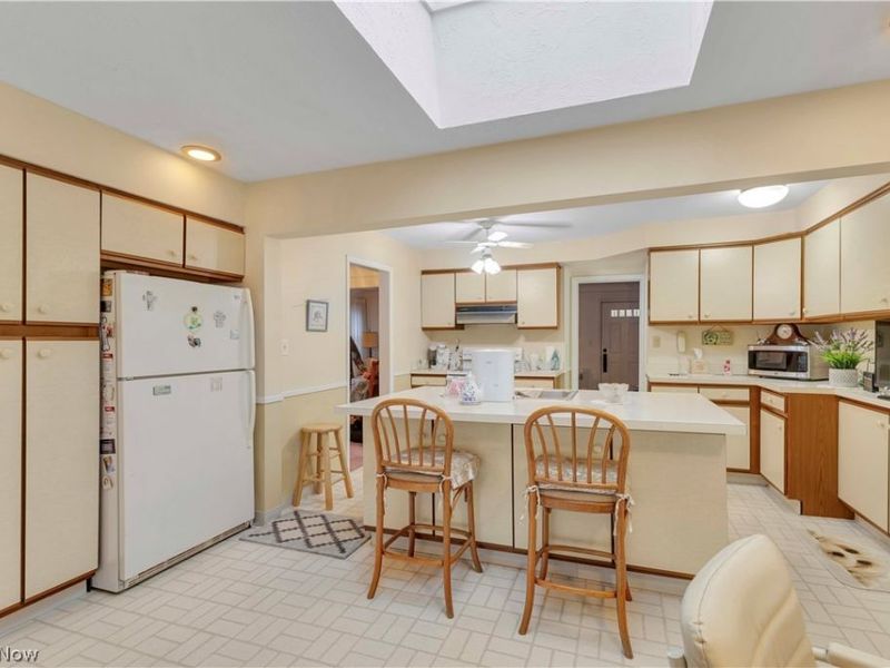 3971 Wooster Road, Fairview Park, OH 44126 Photo 9