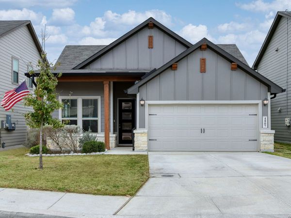 4807 Night Herder, St Hedwig, TX 78152