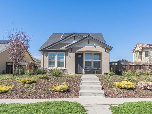 680 Lewis Street , King City, CA 93930