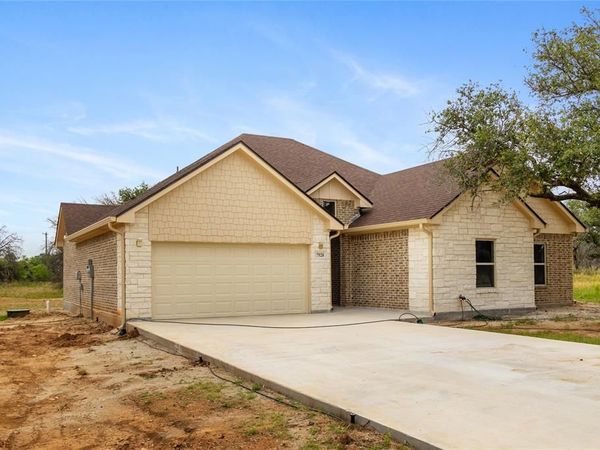 7528 Downhaul Way, Brownwood, TX 76801