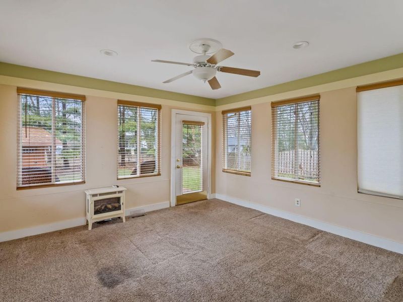 78 Hayes Drive, Delaware, OH 43015 Photo 16