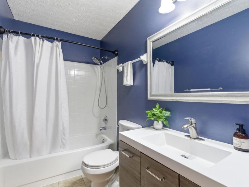 3698 Skipstone Place, Columbus, OH 43221 Photo 20