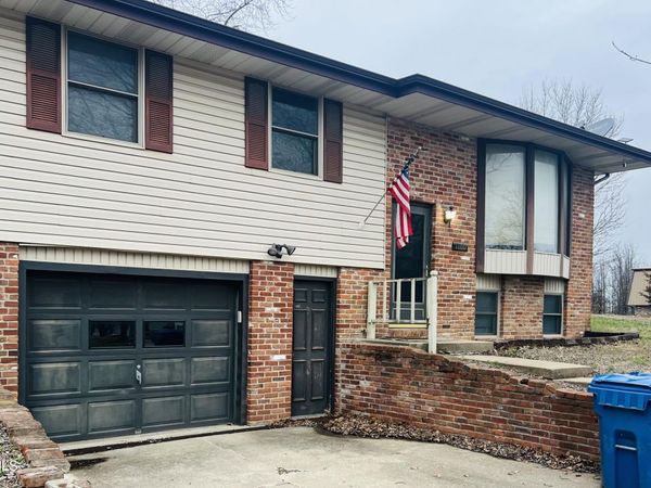 1100 BIG HORN DRIVE, Jefferson City, MO 65109