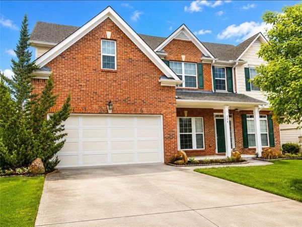 206 Tralee Circle, Fairburn, GA 30213