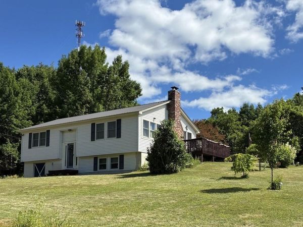 32 Leander Harmon Road, Harrison, ME 04040
