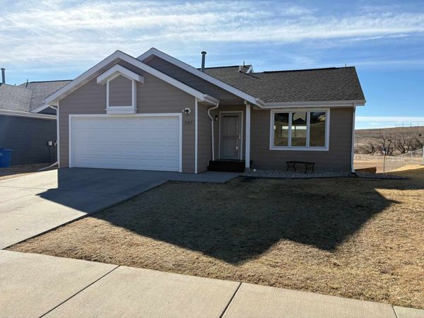 1107 Field View Drive, Rapid City, SD 57701