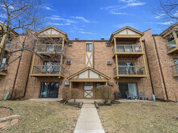 837 S Dwyer Avenue , Unit A, Arlington Heights, IL 60005
