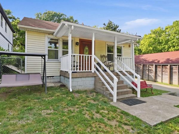 109 Sadler Ct, Nashville, TN 37210