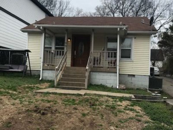 109 Sadler Ct, Nashville, TN 37210