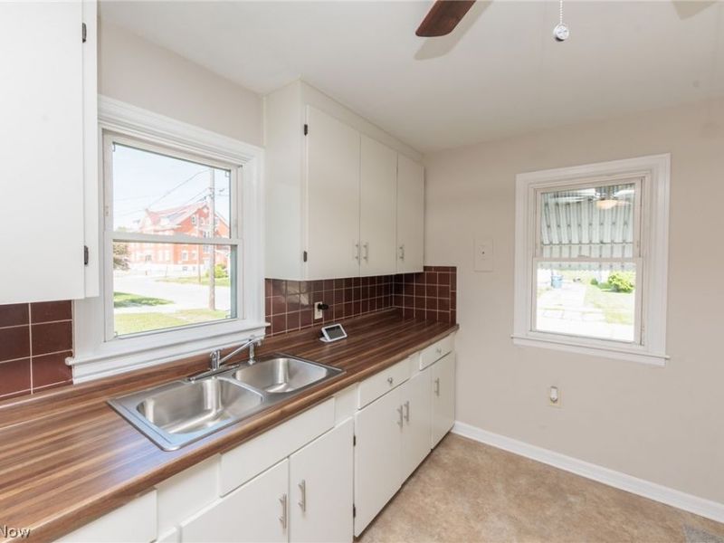 125 E 30th Street, Lorain, OH 44055 Photo 16