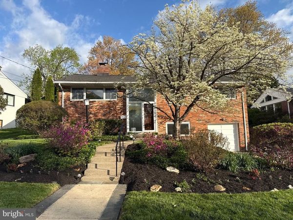 6017 CHESHIRE DRIVE, BETHESDA, MD 20814