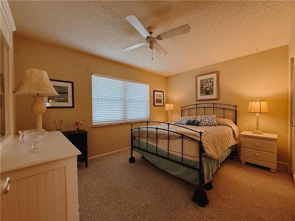 106 Spring Lake Court, Unit 201, Vero Beach, FL 32962 Photo