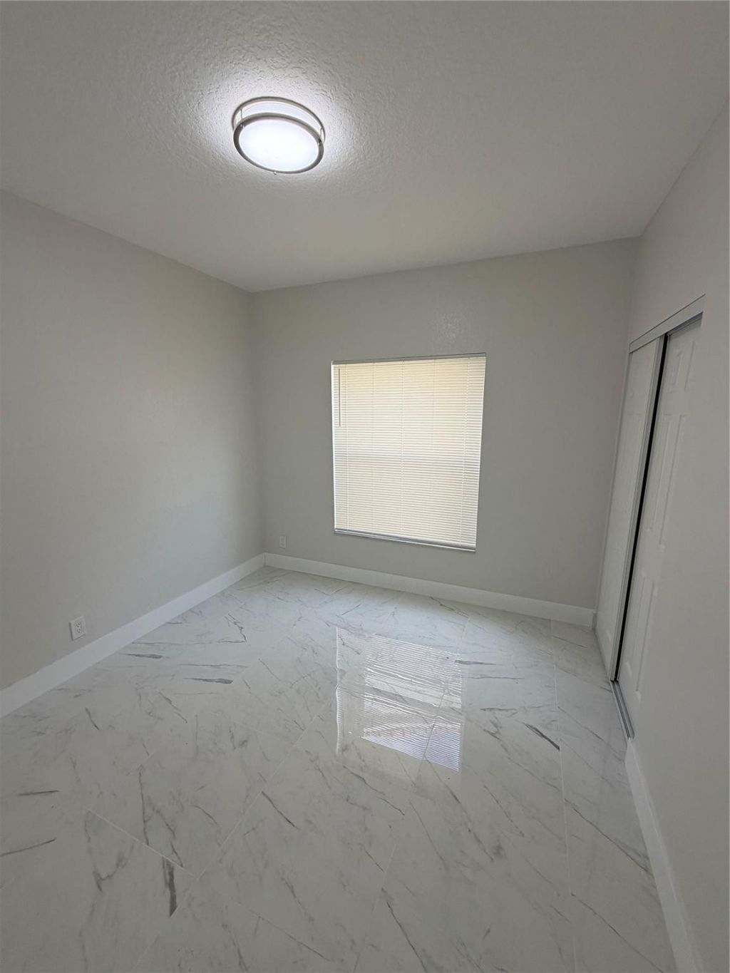 5473 NW 90th Avenue, Sunrise, FL 33351 Photo