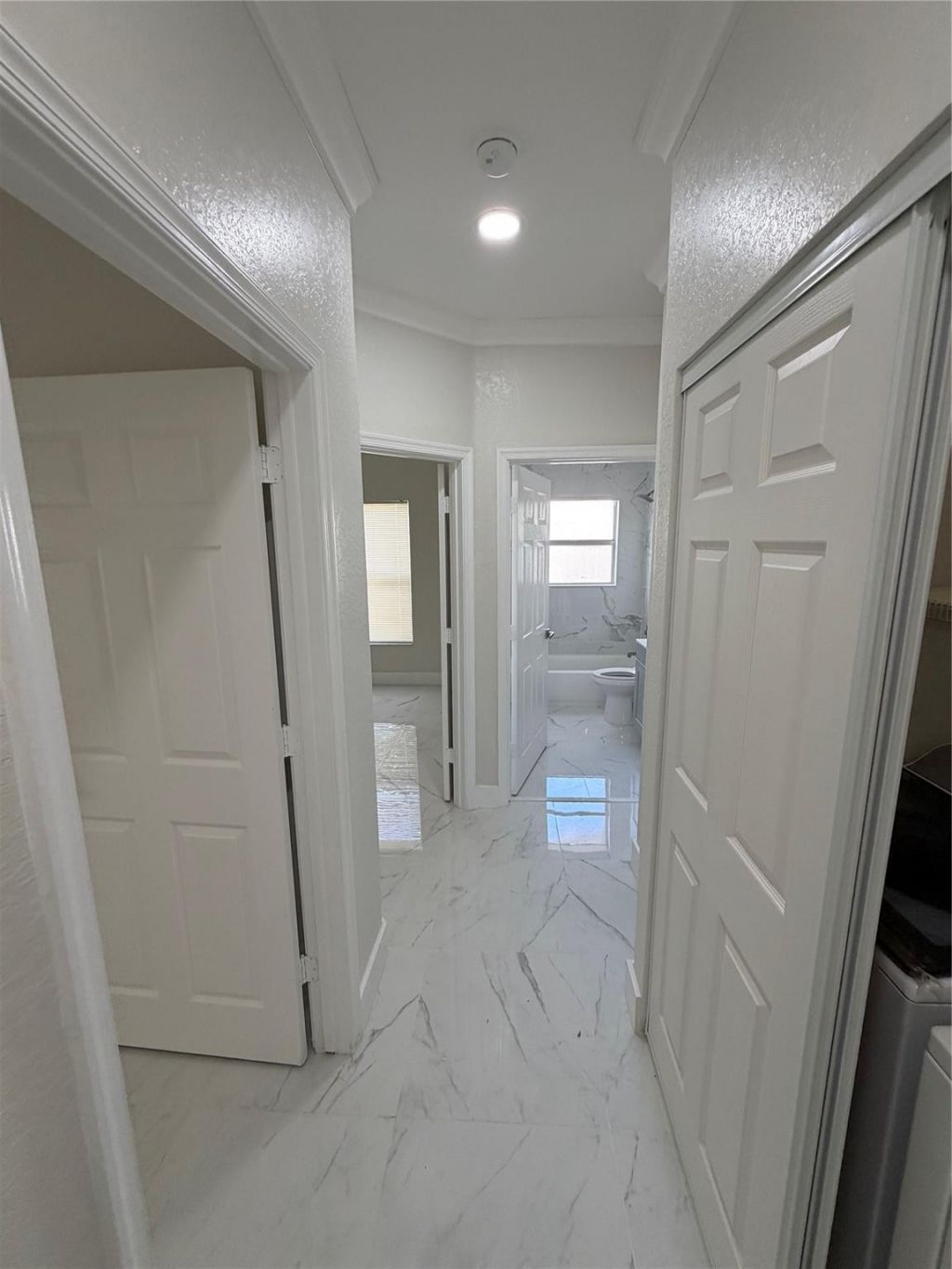 5473 NW 90th Avenue, Sunrise, FL 33351 Photo