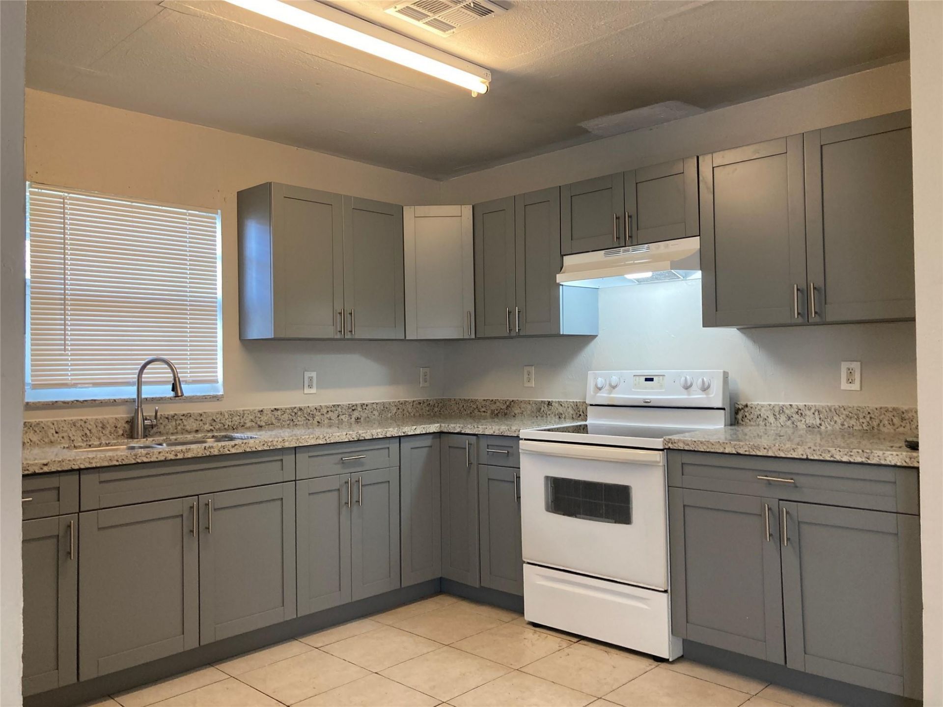 313-321 NW 7th Street, Pompano Beach, FL 33060 Photo