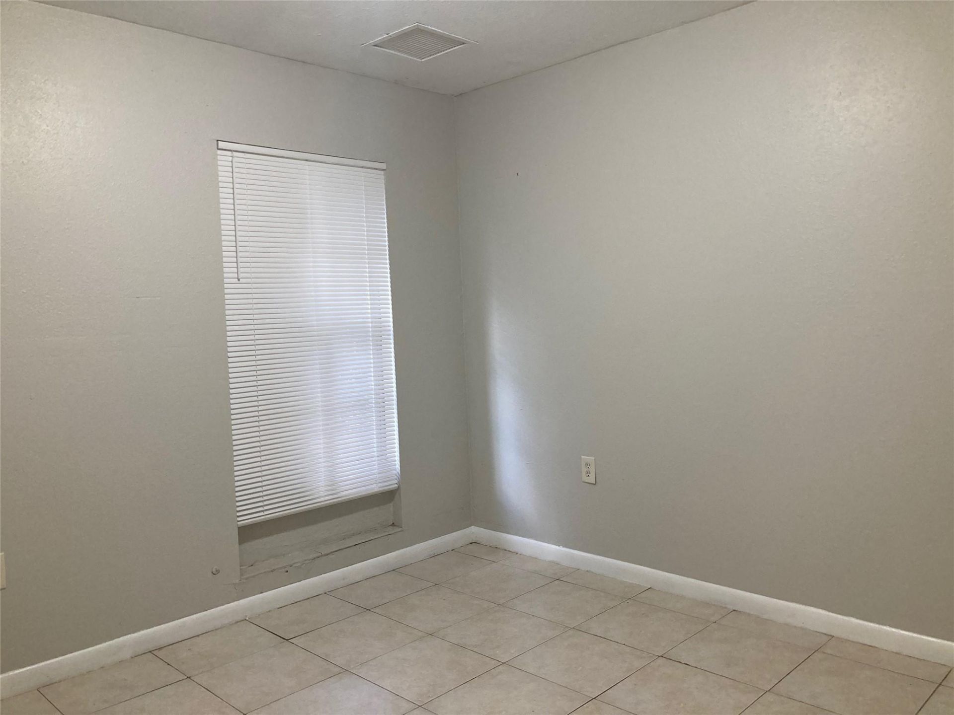 313-321 NW 7th Street, Pompano Beach, FL 33060 Photo