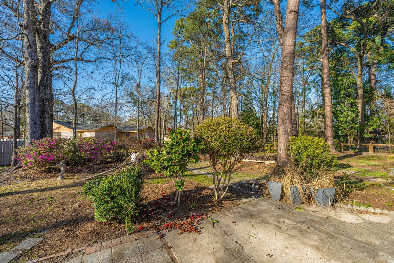 2012 Woodcliff Street Photo 34