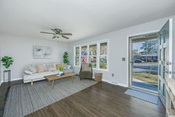 2012 Woodcliff Street photo 4