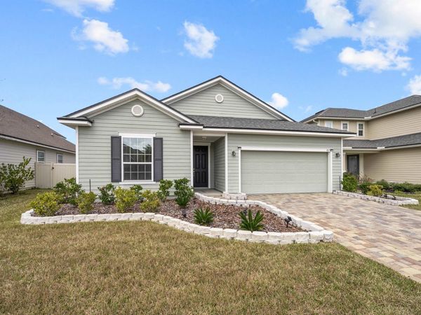 82 Willow Lake Dr, St Augustine, FL 32092