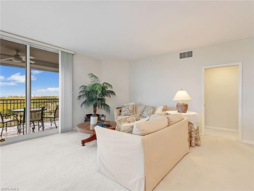 1001 Arbor Lake Dr, Unit 707, Naples, FL 34110 Photo