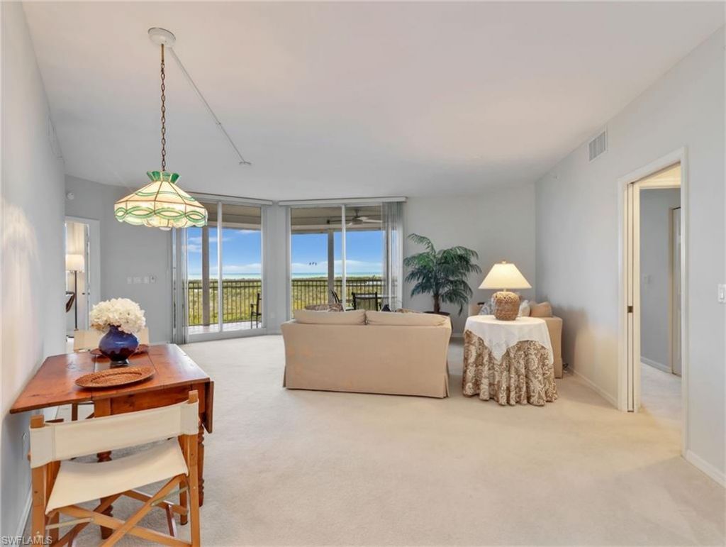 1001 Arbor Lake Dr, Unit 707, Naples, FL 34110 Photo